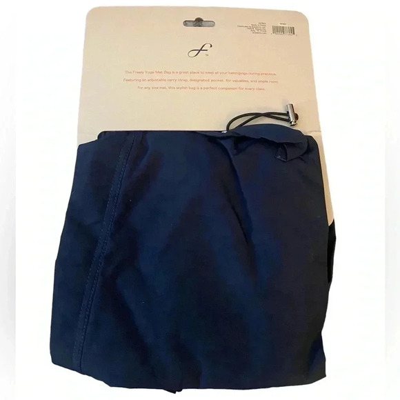 New Freely Yoga Mat Bag - Picture 2 of 6